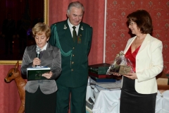 32_20131123_1065851203